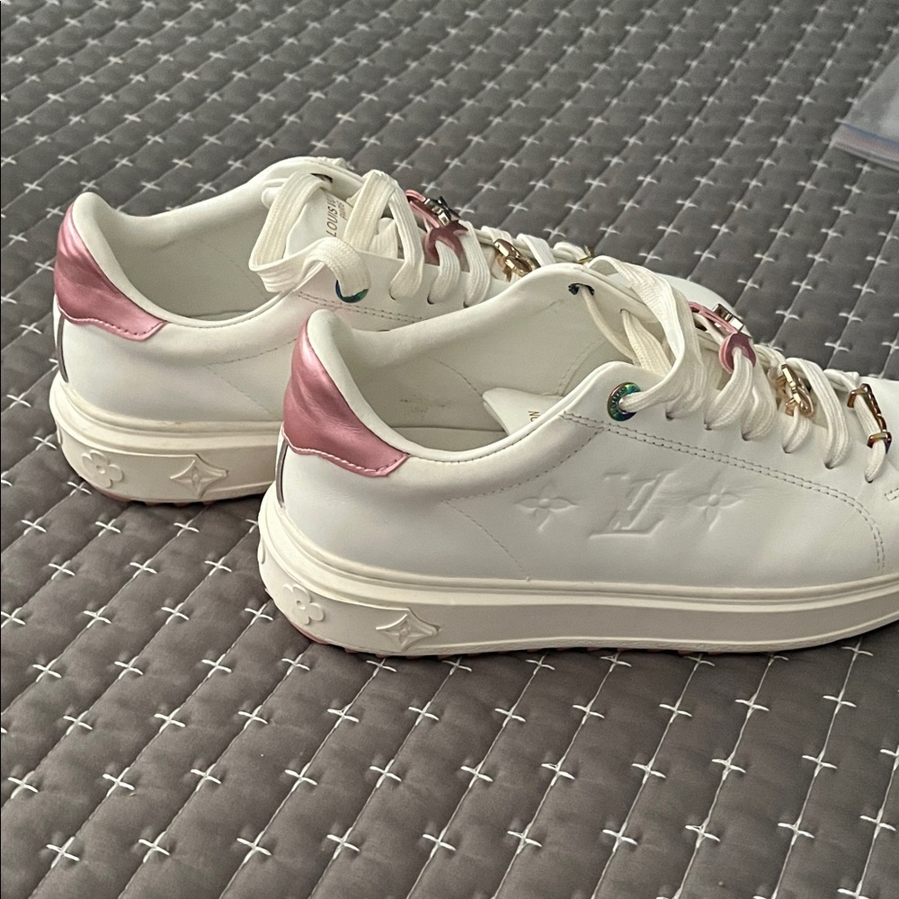 LVuitton Embossed Pattern White and Pink Women's Sneakers Size 10 Like New